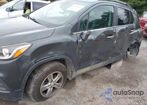 2018 Chevrolet Trax Lt z USA, uszkodzony, nr VIN KL7CJLSB6JB726667